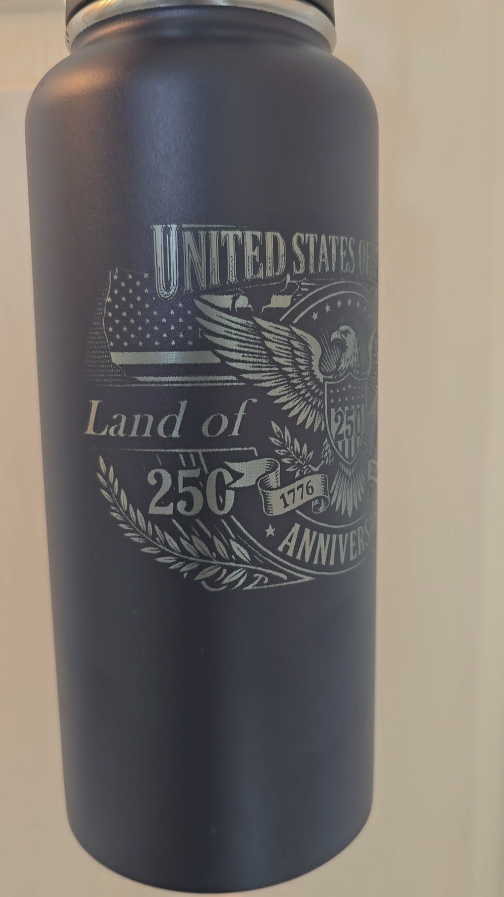Custom Engraved 32oz Hydro Bottle